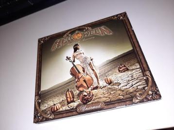 CD / DVD Helloween Unarmed (Best Of 25th Anniversary) beschikbaar voor biedingen