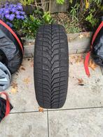 Set winterbanden 15 inch op stalen velg, Ophalen, Zo goed als nieuw