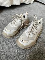 Balenciaga Triple S 35EU, Kleding | Dames, Schoenen, Balenciaga, Beige, Ophalen of Verzenden, Sneakers of Gympen