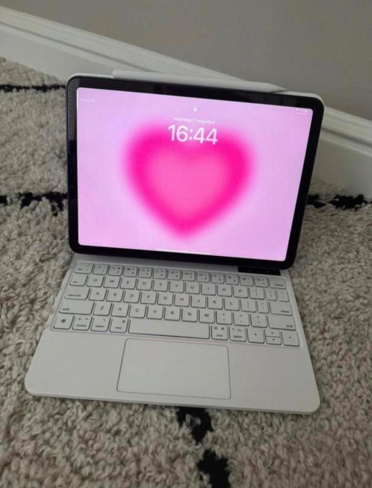 Wireless Keyboard White 10.9 inch, Computers en Software, Apple iPads, Zo goed als nieuw, Apple iPad Air, 10 inch, 64 GB, Grijs