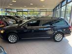 Volkswagen Passat Variant 1.4 TSI HighlAUTOMAAT BlM NAVI CRU, Auto's, Volkswagen, Euro 5, Stof, Gebruikt, Zwart