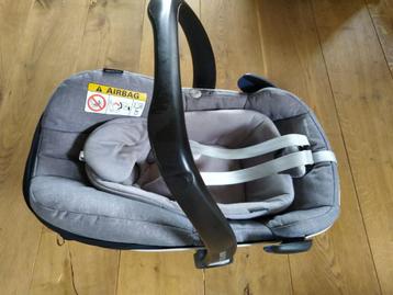 Maxi Cosi Pebble Plus beschikbaar voor biedingen
