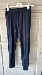 Only soepele (trainings) broek donkerblauw maat s lengte 34, Only, Blauw, Ophalen of Verzenden, Zo goed als nieuw