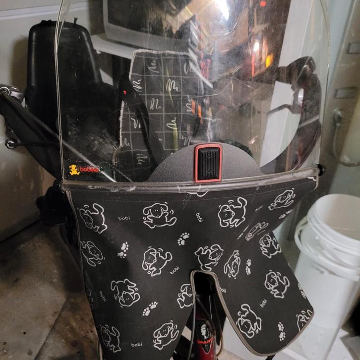 Fietszitje voorop - Bobike, Fietsen en Brommers, Fietsaccessoires | Fietsstoeltjes, Gebruikt, Voorzitje, 9 t/m 18 kg, Voetsteuntjes