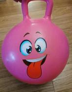 Rose Skippybal met gezicht, Ophalen