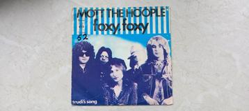 MOTT THE HOOPLE  /  foxy, foxy  1974 beschikbaar voor biedingen