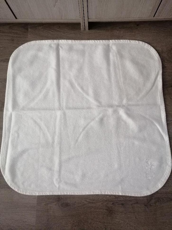 Baby plaid, dekentje voor wieg met konijn, wit, Kinderen en Baby's, Dekens, Slaapzakjes en Inbakerproducten, Gebruikt, Deken, 70 tot 85 cm