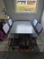 Moderne eethoek met 4 stoelen, 100 tot 150 cm, Zo goed als nieuw, Modern, Rechthoekig
