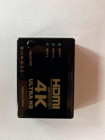 HDMI Switch 4K - 3 in 1 beschikbaar voor biedingen