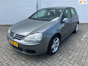 Volkswagen Golf 1.6 Optive 4 Navi Airco Cruise Controle en N beschikbaar voor biedingen