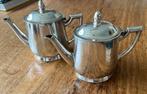 Twee verzilverde “hotel” koffiekannetjes, Antiek en Kunst, Antiek | Goud en Zilver, Ophalen of Verzenden, Zilver