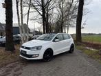 Volkswagen Polo Wit 1.2 TSI UNIEK! Zwarte hemel/pano dak/ETC, Voorwielaandrijving, 1998 cc, Stof, 4 cilinders