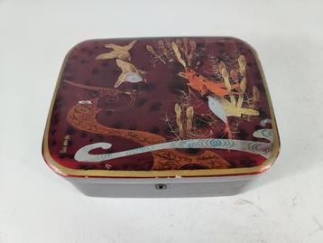 Schitterende kist, hout lak, Japan Meiji-periode (1868-1912) beschikbaar voor biedingen