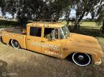 International C110 TRAVELETTE CREWCAB V8 AUT SHORTBED, Auto's, Oldtimers, 6 stoelen, Geïmporteerd, 5290 cc, Lederen bekleding