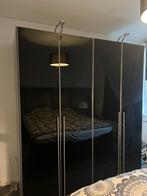 Mooi Grote kleinding kast met halogeenlamp, Huis en Inrichting, Kasten | Kledingkasten, Ophalen, Zo goed als nieuw, 50 tot 75 cm