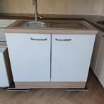 Keukenblokje, wasbak en kraan + bovenkasten met ophangbeugel, Wit, Zo goed als nieuw, Minder dan 100 cm, 50 tot 75 cm