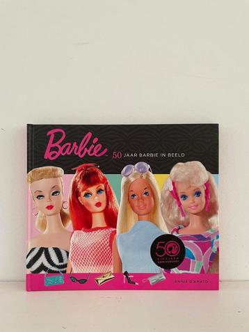 Barbie 50 Jaar Barbie In Beeld | Boek 9789021545400 beschikbaar voor biedingen