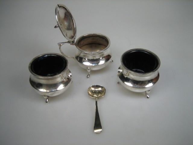 Antiek Zilveren Peper Zout en Mostert Set uit Engeland 1920, Antiek en Kunst, Verzenden, Zilver