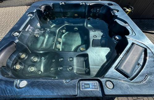 Grote balboa jacuzzi incl cover zwart, Tuin en Terras, Zwembad-toebehoren, Ophalen