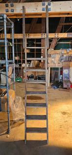 Houten trap met verlenging, Doe-het-zelf en Verbouw, Ladders en Trappen, Ophalen, Gebruikt, Trap, Minder dan 2 meter