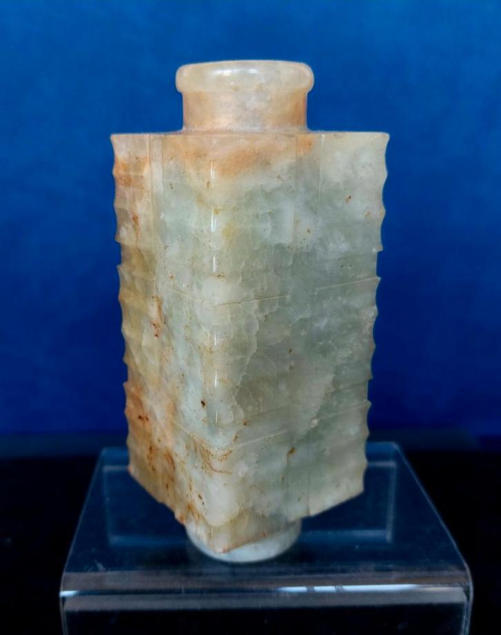 Chinees Jade Vaasje [Cong], Antiek en Kunst, Kunst | Niet-Westerse kunst, Verzenden