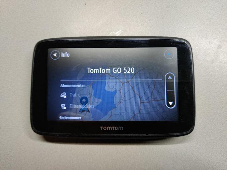 Tomtom GO 520 in originele doos met houder en kabel, Auto diversen, Autonavigatie, Zo goed als nieuw, Ophalen of Verzenden