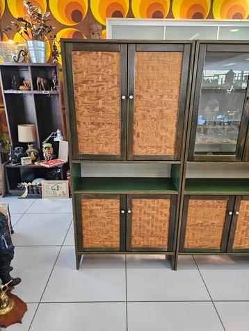 Mooi kast jaren 50 a 60  beschikbaar voor biedingen
