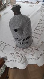 Oude Petroleum fles 1 liter, Ophalen
