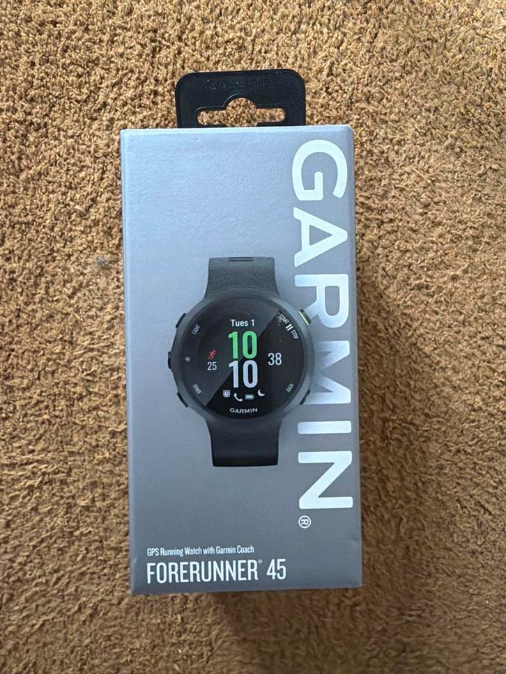 Garmin Forerunner 45 - GPS hardloophorloge, Sieraden, Tassen en Uiterlijk, Sporthorloges, Zo goed als nieuw, Zwart, Afstand, Calorieverbanding