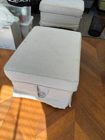2 ikea poeven met opbergruimte ektorp