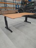 In hoogte verstelbaar bureau met houten blad, Huis en Inrichting, Bureaus, Ophalen, In hoogte verstelbaar, Zo goed als nieuw, Bureau
