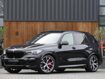 BMW X5  45e X-Drive M-Sport / Individual / Carbon / B&W / 36 beschikbaar voor biedingen