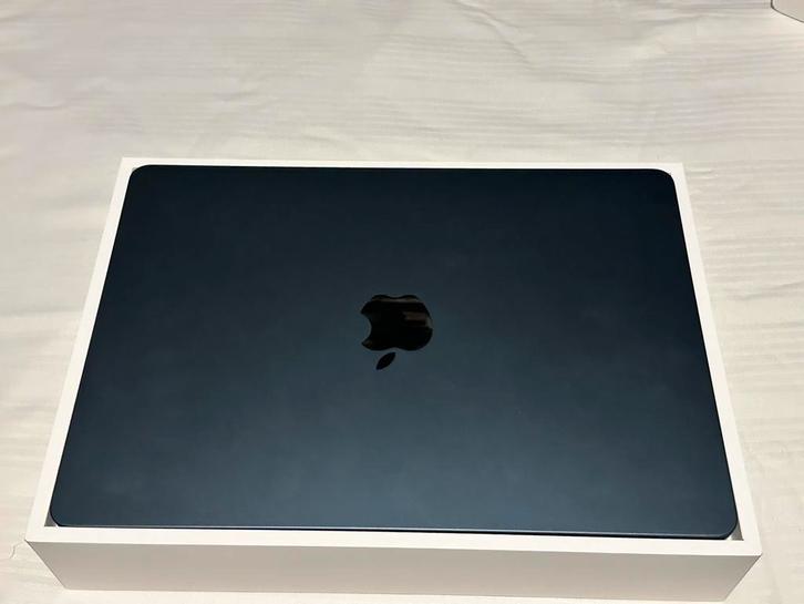 Apple MacBook Air (M3, 2024), Computers en Software, Apple Macbooks, Zo goed als nieuw, MacBook Air, 13 inch, 16 GB, Ophalen of Verzenden