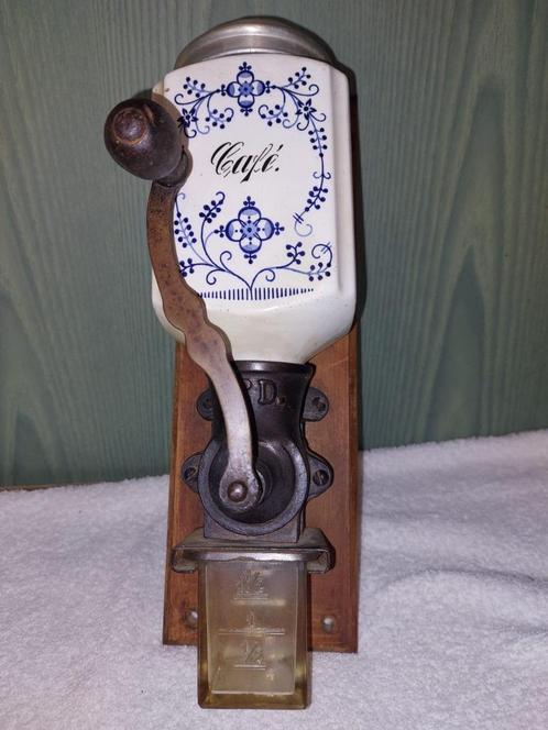 oude porseleinen wandkoffiemolen, begin 1900, Antiek en Kunst, Curiosa en Brocante, Ophalen of Verzenden