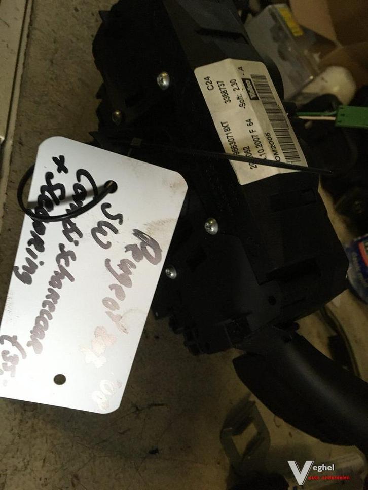 Peugeot 207 sw 1.6 hdi '08 combistuurschakelaar met sleeprin, Auto-onderdelen, Dashboard en Schakelaars, Gebruikt, Ophalen of Verzenden