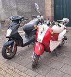2 Scooters, 1 met kenteken en een zonder., Gebruikt, Benzine, Ophalen, Overige merken