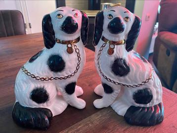 Prachtige antieke grote hoerenhonden  22 cm beschikbaar voor biedingen