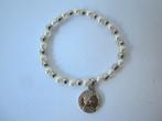 armband met parel en zilverkleurige kralen,, Ophalen of Verzenden, Zo goed als nieuw, Zilver, Overige materialen