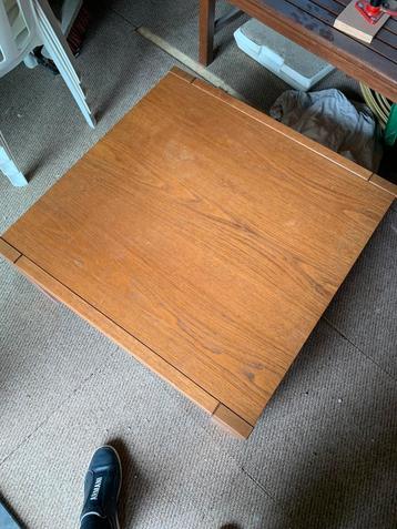 Gratis salon tafel vierkant 75x 75x  35 hoog beschikbaar voor biedingen