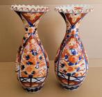 2 oude Imari kraagvazen, Ophalen