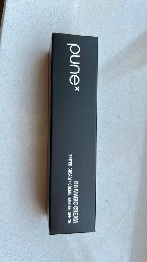 Pune bb magic cream, Sieraden, Tassen en Uiterlijk, Uiterlijk | Cosmetica en Make-up, Nieuw, Make-up, Gehele gezicht, Beige, Ophalen of Verzenden