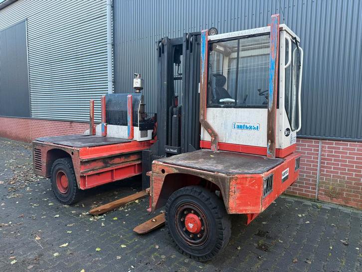 Fantuzzi 5 Ton Zijlader Diesel - 2006, Zakelijke goederen, Machines en Bouw | Heftrucks en Intern transport, Zijlader, Diesel