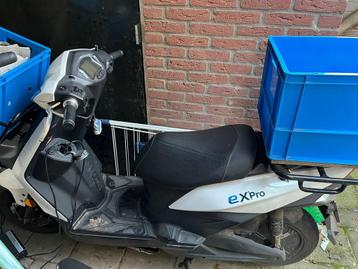 Electrische scooter merk sim beschikbaar voor biedingen