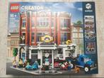 LEGO 10264 Corner Garage - Nieuw en Ongeopend, Kinderen en Baby's, Speelgoed | Duplo en Lego, Ophalen of Verzenden, Zo goed als nieuw