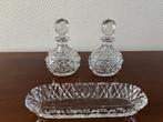 Antieke kristallen toiletset; 2 parfumflesjes + kammenbakje., Antiek en Kunst, Antiek | Glas en Kristal, Ophalen of Verzenden