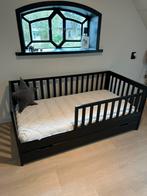 Peuterbed Petite Amélie 140X70 ZWART, Kinderen en Baby's, Kinderkamer | Bedden, Ophalen, 70 tot 85 cm, 140 tot 160 cm, Zo goed als nieuw