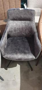 Eetkamerstoelen showroommodellen, Huis en Inrichting, Stoelen, Ophalen, Zo goed als nieuw