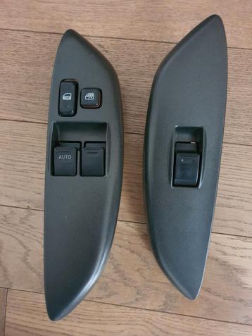 Raam schakelaar set Links + Rechts Toyota Yaris P1 beschikbaar voor biedingen