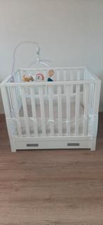 Babybox  incl.matras+beschermer + 3 x hoeslaken, Kinderen en Baby's, Ophalen of Verzenden, Zo goed als nieuw