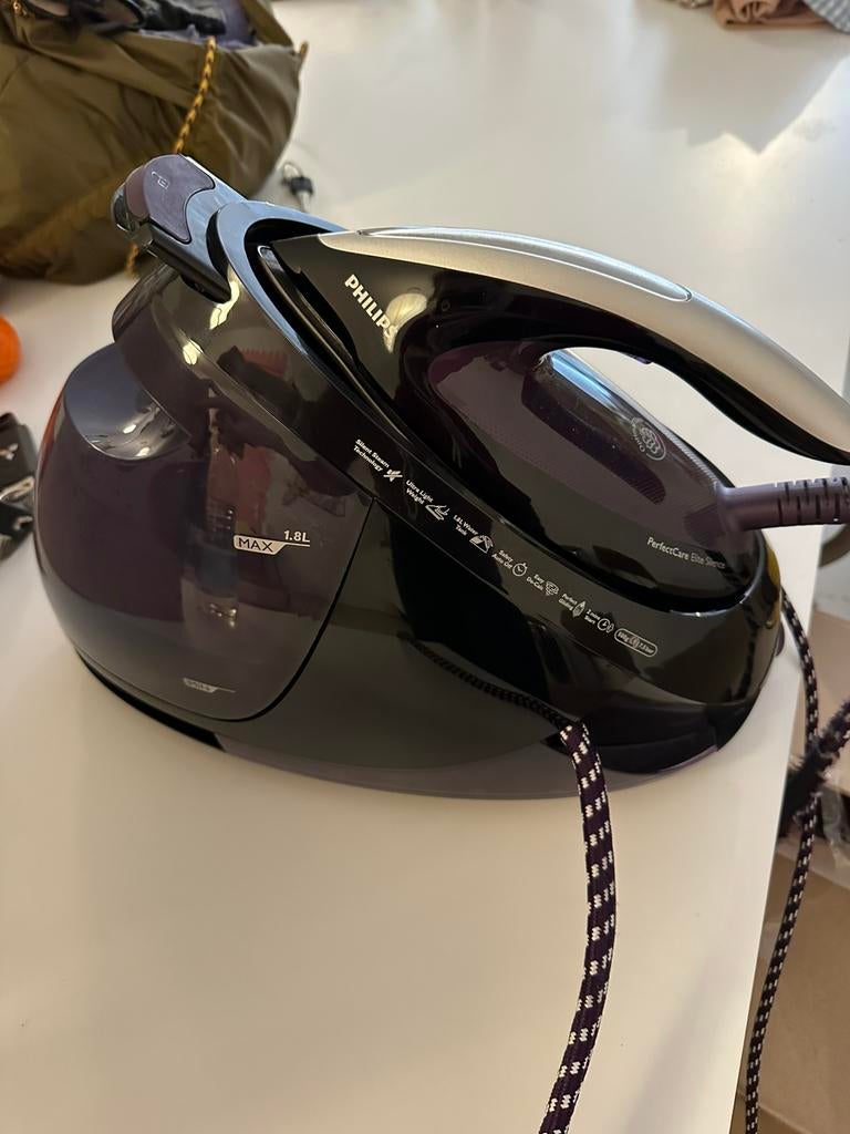 Kapotte Philips PerfectCare Elite GC9650/80, Witgoed en Apparatuur, Strijkijzers en Strijkplanken, Ophalen of Verzenden, Niet werkend